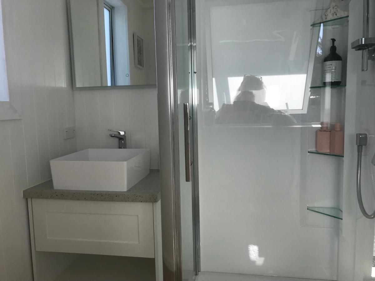 Serendipity Wharf Cottage Таіруа Екстер'єр фото
